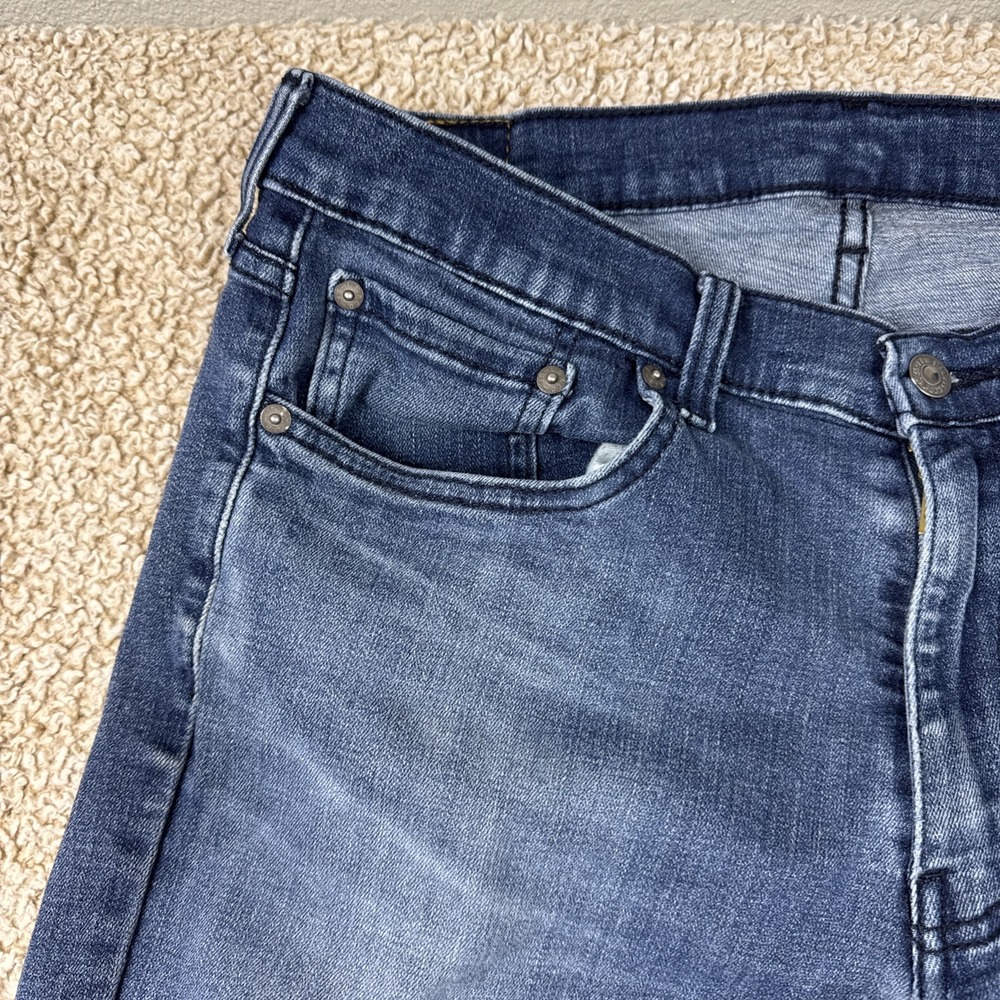 Levis 559 Jeans Mens 33x32 Blue Relaxed Straight Fit Denim Pants Classic Zip Fly - Picture 7 of 15